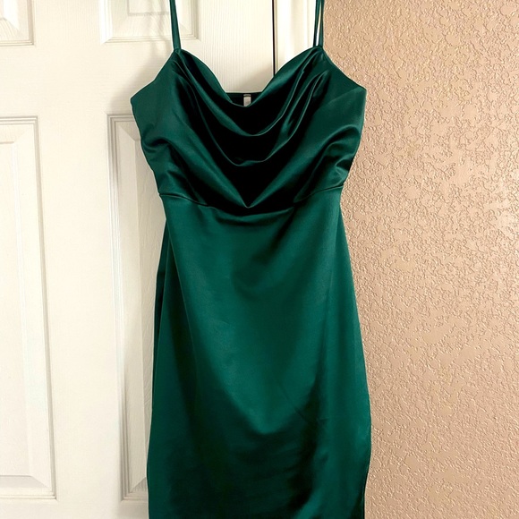 Dresses- Never worn. - Picture 1 of 4